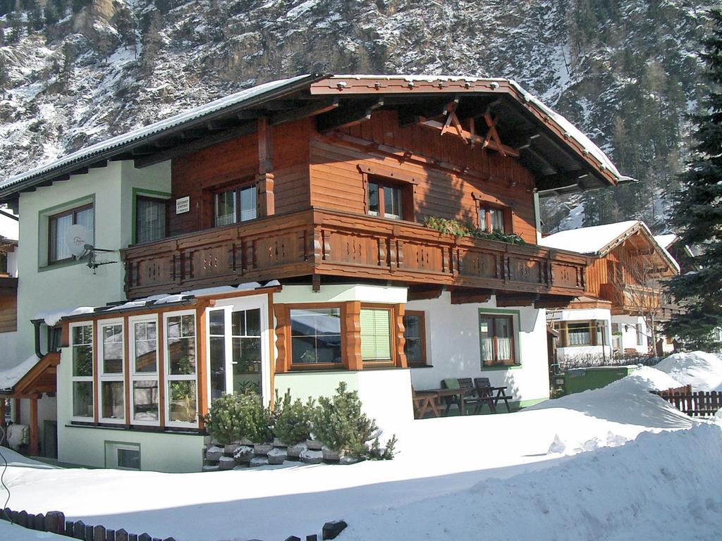 Modern Apartment In Langenfeld Near Ski Area Exterior photo